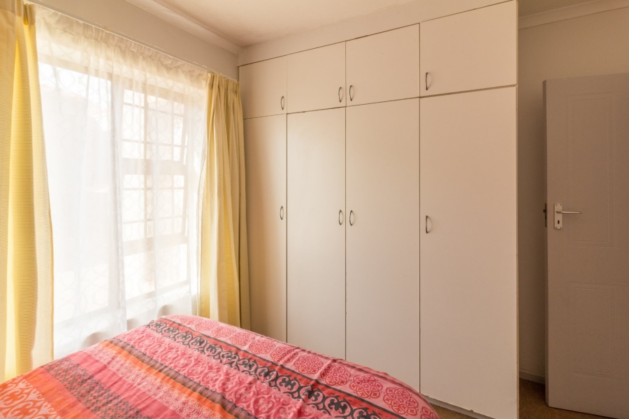 2 Bedroom Property for Sale in Hartenbos Central Western Cape